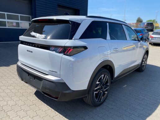Peugeot 5008 ALLURE Hybrid 145 e-DCS6 - TAŽNÉ - 7033