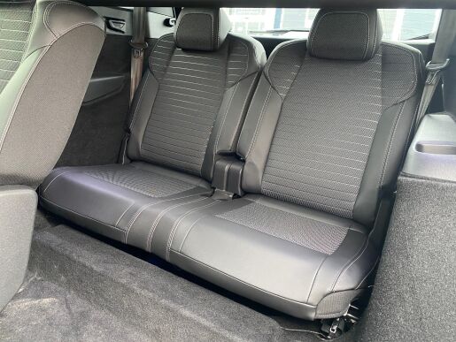 Peugeot 5008 ALLURE Hybrid 145 e-DCS6 - TAŽNÉ - 7033