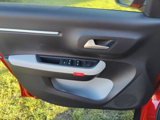 Citroën C3 C3 MAX TURBO 100 S&S MAN6    