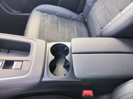 Citroën SUV C5 Aircross MAX 1.5 Hdi 130k EAT8 Alcantara - šedá Platinium