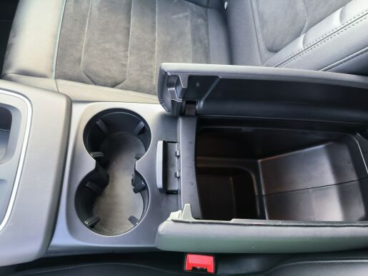 Citroën SUV C5 Aircross MAX 1.5 Hdi 130k EAT8 Alcantara - šedá Platinium