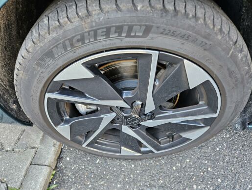 Peugeot 308 SW 1.2PT 130 ALLURE EAT8