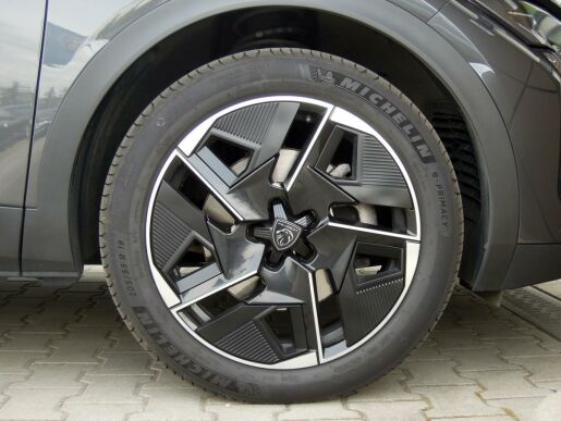 Peugeot 408 e-GT HYBRID 225k AT8