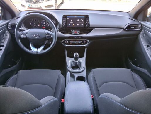 Hyundai i30 GO! 1.4 T-GDi 103 kW