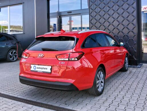 Hyundai i30 GO! 1.4 T-GDi 103 kW
