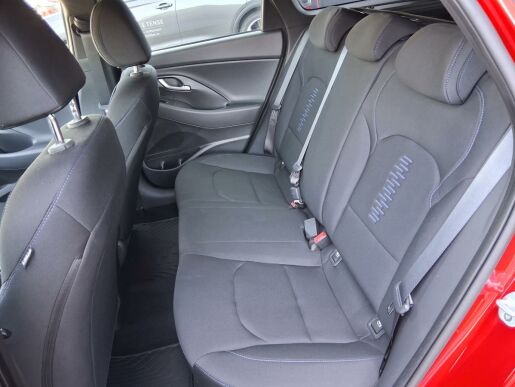 Hyundai i30 GO! 1.4 T-GDi 103 kW