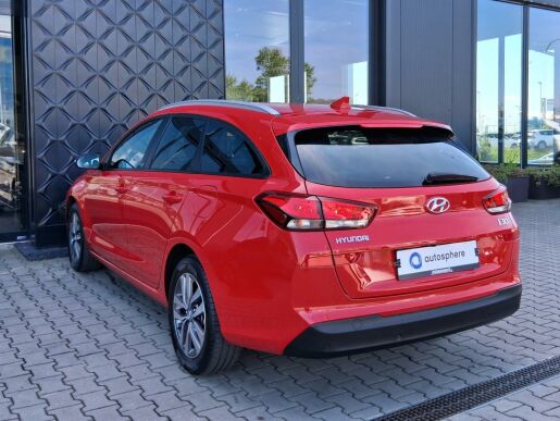 Hyundai i30 GO! 1.4 T-GDi 103 kW