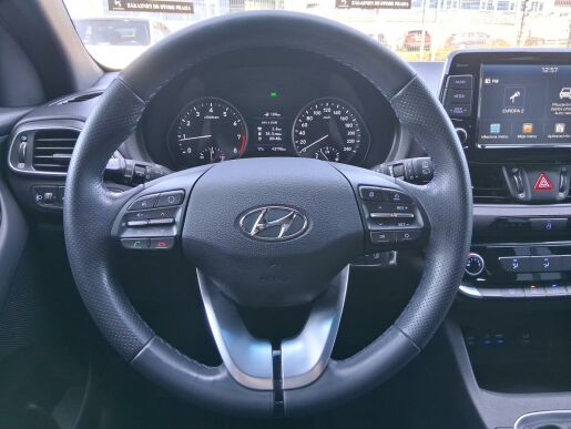 Hyundai i30 GO! 1.4 T-GDi 103 kW