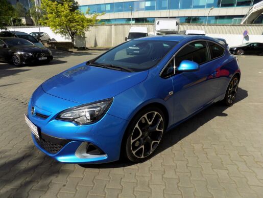 Opel Astra 2.0 16V OPC