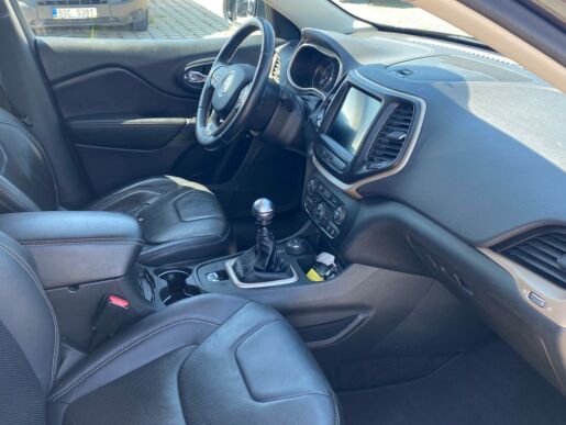 Jeep Cherokee 2,0 M-JET 4x4 LIMITED MAN