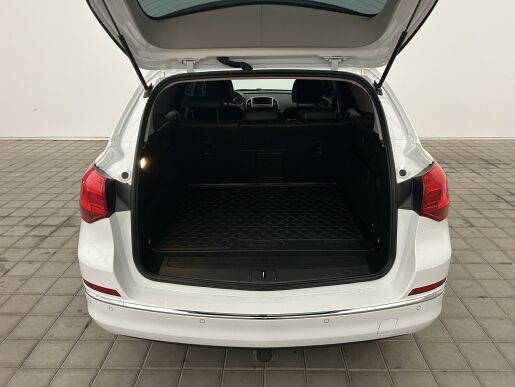 Opel Astra 1.4 T Cosmo