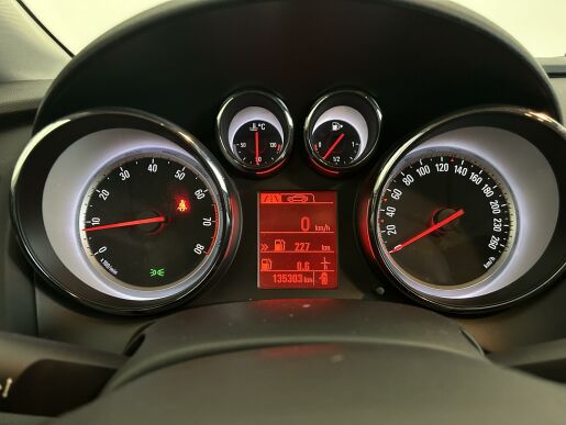 Opel Astra 1.4 T Cosmo