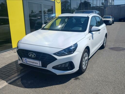 Hyundai i30 1,5 i CVVT Smart kombi