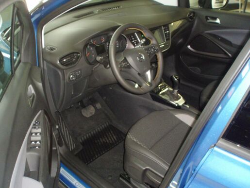 Opel Crossland X 5DR 1,2Turbo  Innovation AT6 /