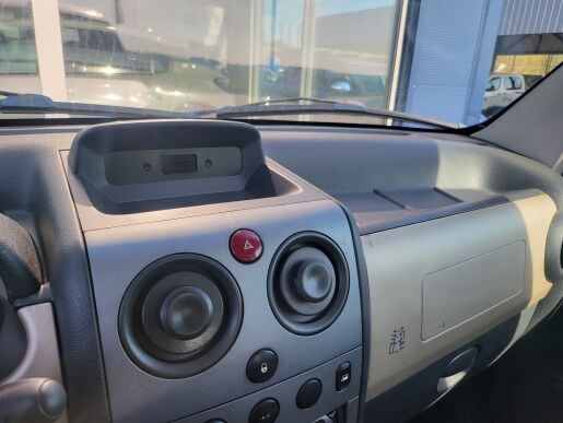 Peugeot Partner Combi 1.6HDi MAN5 75k - 5 Míst
