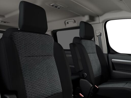 Peugeot Traveller Active stand. 2.0 BlueHDi 180