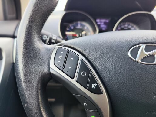 Hyundai i30 1.6 CRDi/81kW Trikolor