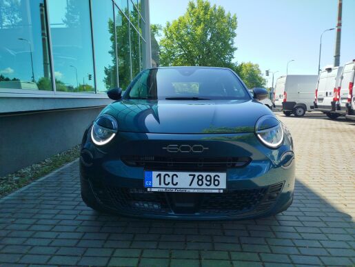 Fiat 600 1,2 MHEV AUT