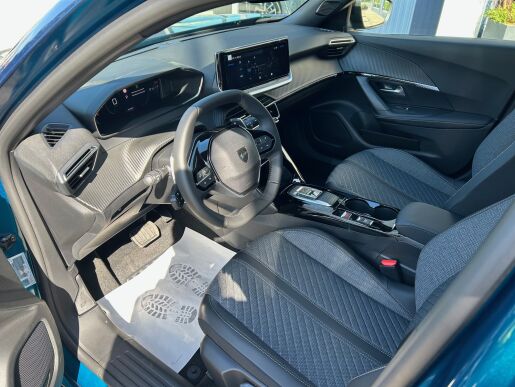 Peugeot 2008 ALLURE Hybrid 145k e-DCS6