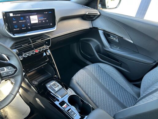 Peugeot 2008 ALLURE Hybrid 145k e-DCS6