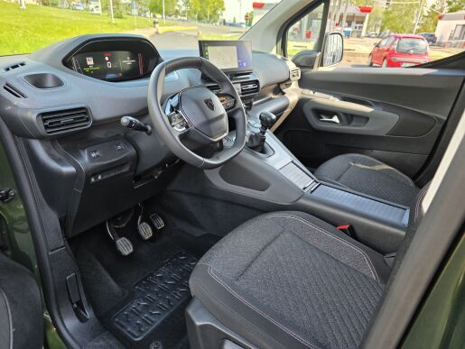 Peugeot Rifter LONG ALLURE 1.5BlueHDi 130k MAN6  - BOHATÁ VÝBAVA