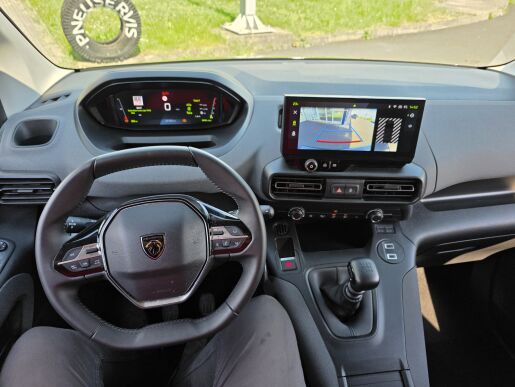 Peugeot Rifter LONG ALLURE 1.5BlueHDi 130k MAN6  - BOHATÁ VÝBAVA