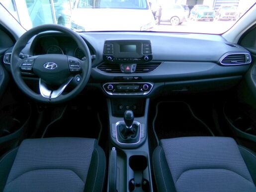 Hyundai i30 1,5i 80kW