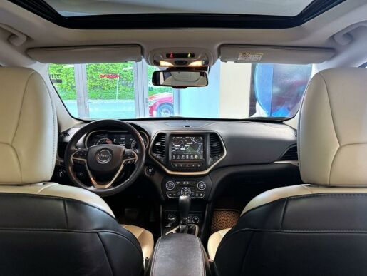 Jeep Cherokee 2.2 MJD 9ATX 200k 4x4 75th Ann