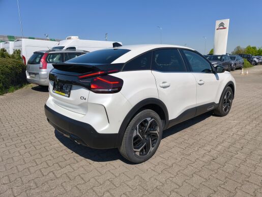 Citroën C4 Shine 1.2 Pure Tech 130k Automat - bílá Perle Nacre
