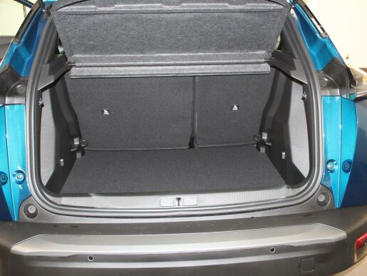 Peugeot 2008 STYLE PureTech 100 S&S MAN6