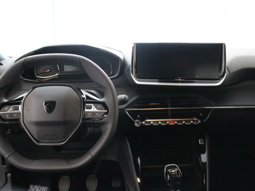 Peugeot 2008 STYLE PureTech 100 S&S MAN6
