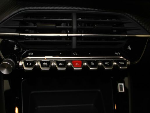 Peugeot 2008 STYLE PureTech 100 S&S MAN6