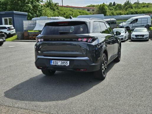 Peugeot 5008 Hybrid 136 ALLURE e-DCS6