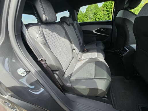 Peugeot 5008 Hybrid 136 ALLURE e-DCS6