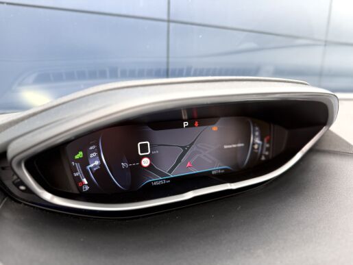 Peugeot 3008 ALLURE, el. sedadla+kufr, navigace