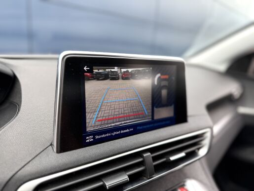 Peugeot 3008 ALLURE, el. sedadla+kufr, navigace