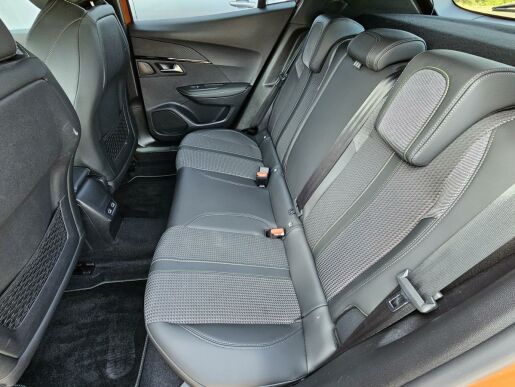 Peugeot 2008 1.2 PT 130 GT EAT8