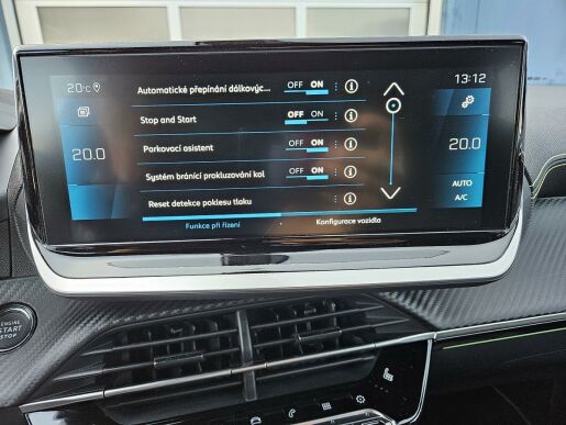 Peugeot 2008 1.2 PT 130 GT EAT8