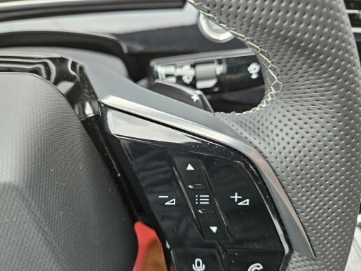Peugeot 3008 Hybrid GT 136 e-DCS6