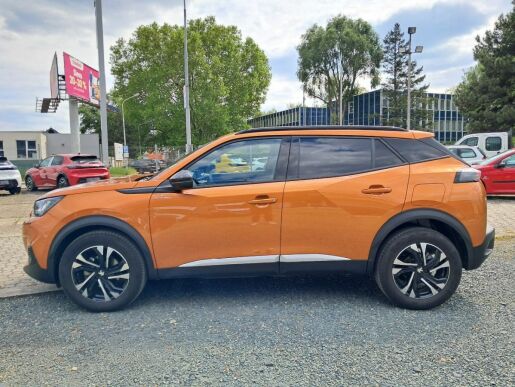 Peugeot 2008 Allure 1,2 PureTech 130 96 kW
