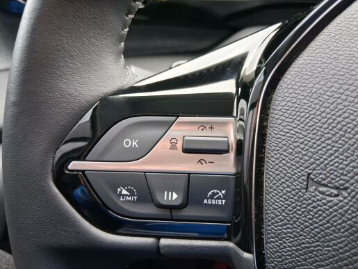 Peugeot 308 ALLURE 1.5 BHDi 96 kW