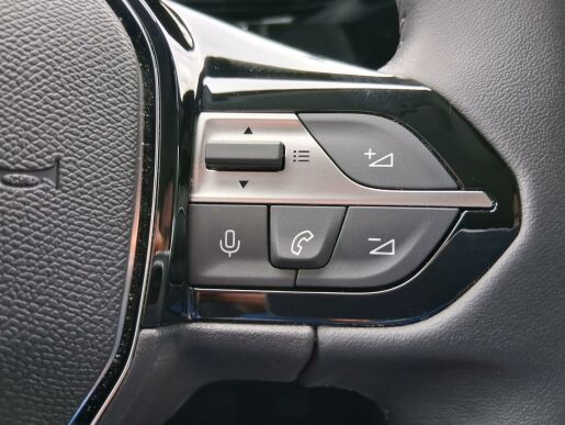 Peugeot 308 ALLURE 1.5 BHDi 96 kW