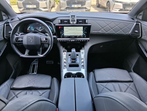 DS Automobiles DS7 Crossback RIVOLI 1.6 E-Tense 4x4 221 kW