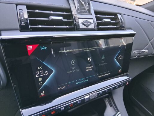 DS Automobiles DS7 Crossback RIVOLI 1.6 E-Tense 4x4 221 kW