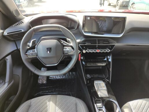 Peugeot 2008 ALLURE 1.2 136k HY AUTOMAT