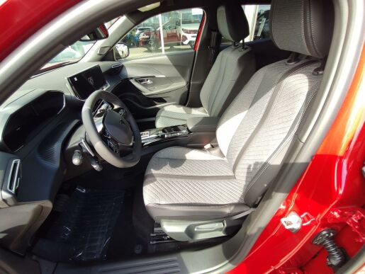 Peugeot 2008 ALLURE 1.2 136k HY AUTOMAT