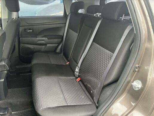 Mitsubishi ASX 1,8 DI-D 4WD  Invite