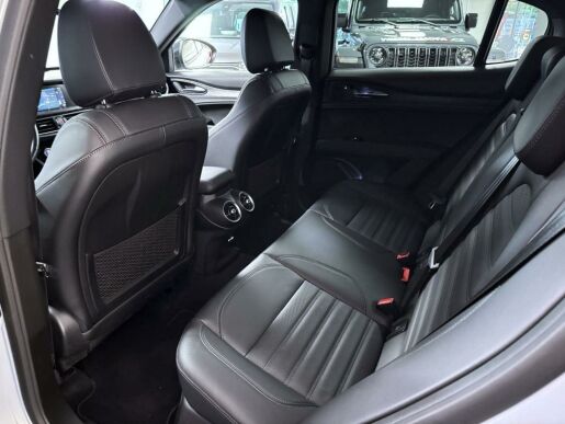 Alfa Romeo Stelvio 2.2 JTDm 210k AT8 ZF Q4 4x4 SP