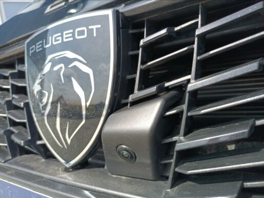 Peugeot 208 Allure Hybrid 100 e-DCS6