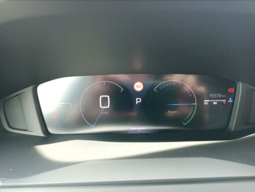 Peugeot 208 Allure Hybrid 100 e-DCS6